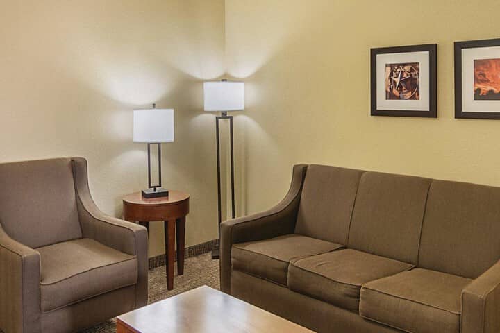 Room 15 of 64