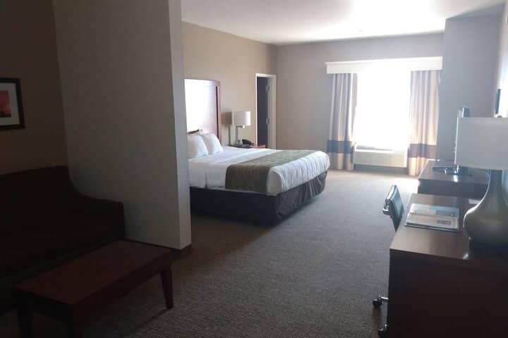 Room 29 of 64